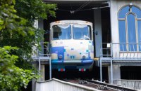 У столиці у зв'язку з відключеннями світла знову не працюватиме фунікулер
