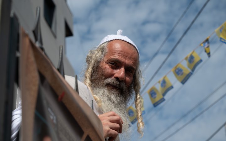 «Нас охороняють вищі сили». Як брацлавські хасиди зустрічають Новий рік в Умані попри війну 