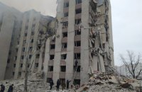 Росіяни знову завдали авіаудару по Чернігову, є загиблі (оновлено)