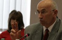 Комиссия по Нацморали распространяет порнографию