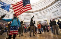 В США вынесли первый тюремный приговор участнику нападения на Капитолий 