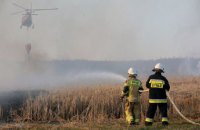 У найбільшому національному парку Польщі тиждень не можуть загасити пожежу