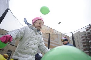 Звезды сыграют в боулинг в поддержку детей с синдромом Дауна