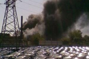Во время пожара на автозаводе в Запорожье пострадало три человека