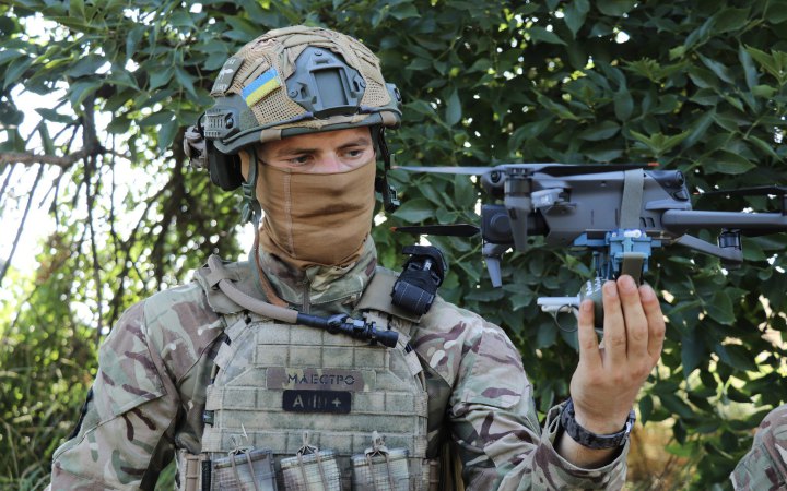Бійці Нацгвардії знищили російський БТР