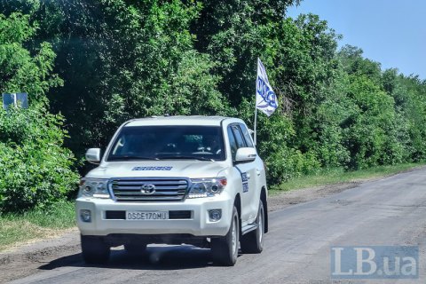 Украинских десантников захватили люди в военной форме, - ОБСЕ