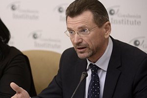 Украинцам советуют не связываться с ипотекой