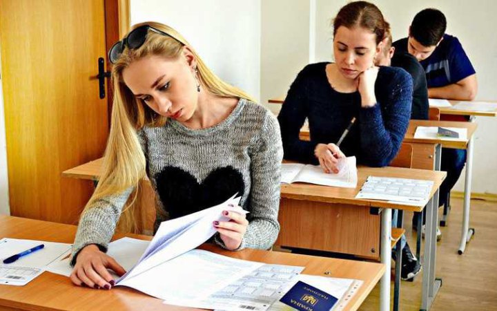 МОН: У 2024 році вступники на творчі спеціальності обов’язково складатимуть НМТ і творчий конкурс