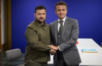 ​Візит Макрона до України очікується в середині березня, - джерела