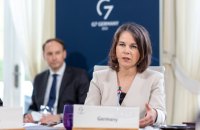 Бербок: "Світ не забув, хто несе відповідальність за війну в Україні"