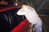 В зоне АТО задержали пограничников за взятки на пропускном пункте (обновлено)