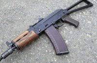 Военнослужащий застрелился из автомата в Константиновке