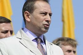 Томенко: скоро КС "благословит" Януковича на 7 лет правления