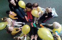 «Як би Ви не хотіли, дитина все одно буде схожою на Вас. Тому, виховуйте себе!» — психологиня Ірина Вельська