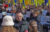Злиття і поглинання: об’єднання університетів з примусу й по любові