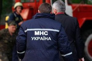 В Свердловске горит «копанка» с людьми