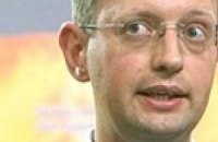 Яценюк не хочет быть "пластмассовым" президентом