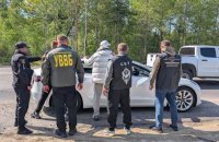 На Рівненщині прикордонники викрили канал незаконного переправлення осіб через кордон