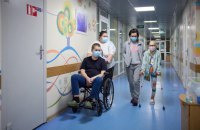Найбільше питань — по Інституті раку: перші результати появи в лікарнях представників пацієнтів