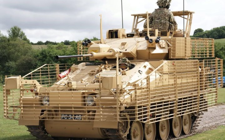 Велика Британія передає Україні розвідувальні машини Scimitar
