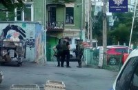 В правительственном квартале правоохранители задержали мужчину с гранатой