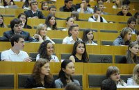 У Раді пропонують скасувати вечірню та заочну форми здобуття вищої освіти