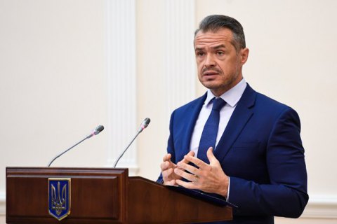 Зеленский приказал поменять людей в шести госорганах, в том числе Укравтодоре