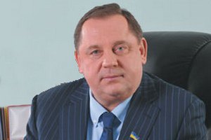 МИД проверяет информацию о пребывании Мельника в США