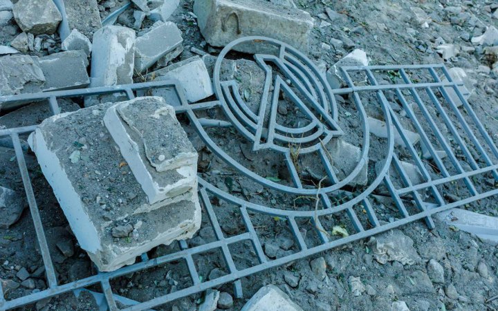 Унаслідок нічного обстрілу Харкова знищено будівлю спорткомплексу "Локомотив", де тренувалися чемпіони