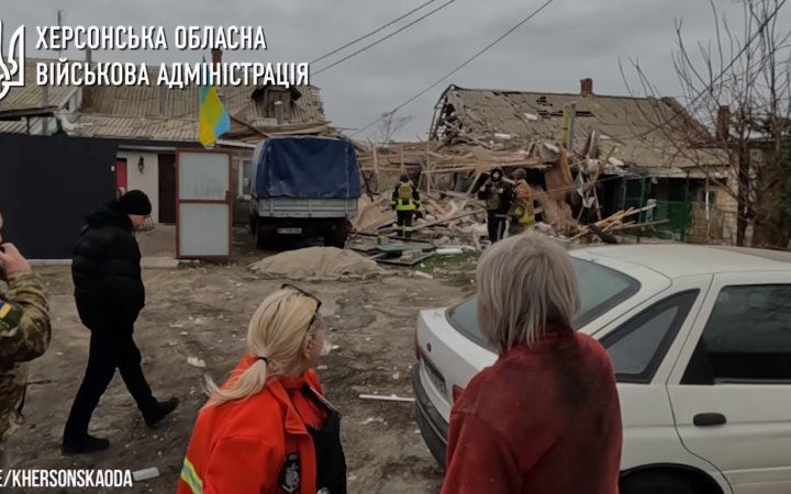 Влада Херсона повідомила про загрозливу ситуацію в Корабельному районі через російські обстріли