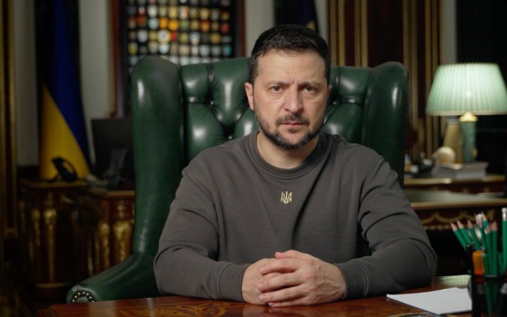 Зеленський – на питання про те, чи ризикне Україна вбити Путіна: "Має всі права захищати свою землю"