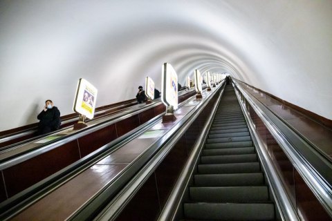 На станции метро "Майдан Незалежности" закончили ремонт эскалаторов