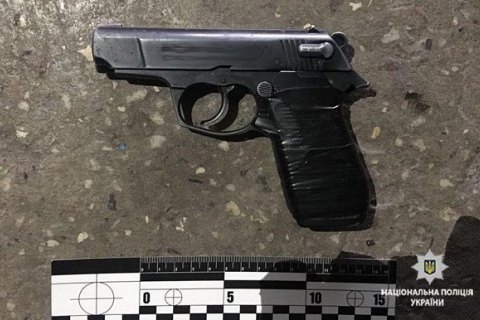 Житель Мариуполя выстрелил своей подруге в живот во время ссоры