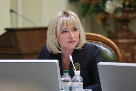 Ирина Луценко потребовала у Гриценко в суде 2,5 млн гривен