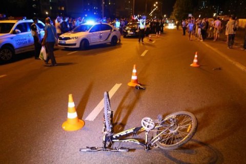 Дело о наезде полицейского авто на подростка передали СБУ