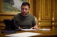Зеленський обговорив на селекторному засіданні ситуацію на фронті та продовження роботи "зернового коридору"
