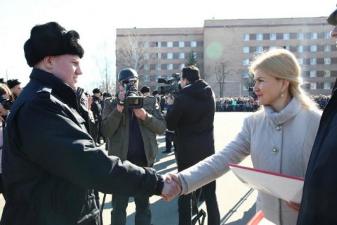 Светличная и Троян вручили дипломы выпускникам Харьковского Национального университета внутренних дел 