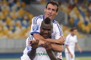 "Динамо" со скрипом проходит в групповой раунд Лиги Чемпионов