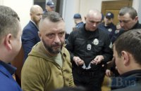 Принт на одязі, "сакральна жертва" та рюкзак сапера: які докази показала поліція у справі Шеремета?
