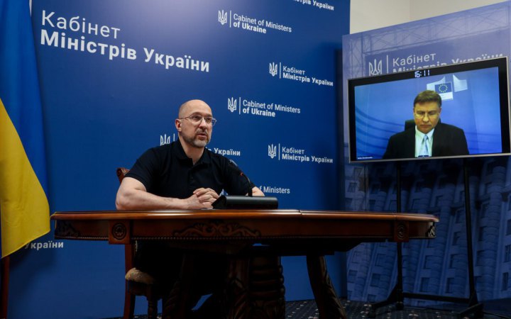 Шмигаль і виконавчий віцепрезидент Єврокомісії обговорили обмеження експорту української агропродукції