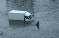 Сильный дождь парализовал Черкассы