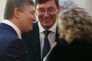 Луценко: Ахметов - попутник революції і український економічний націоналіст