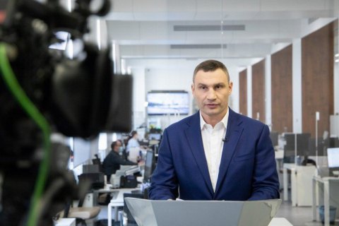 Кличко: в столичных больницах находятся 909 больных коронавирусом