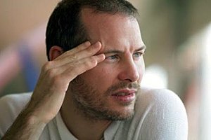 Вильнев: "Фетель ведет себя как ребенок"