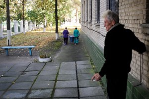 На питание безнадежных больных государство выделяет 13 гривен в день
