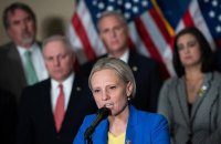 Конгресвумен Вікторія Спартц закликає запровадити належний нагляд за військовою допомогою Україні
