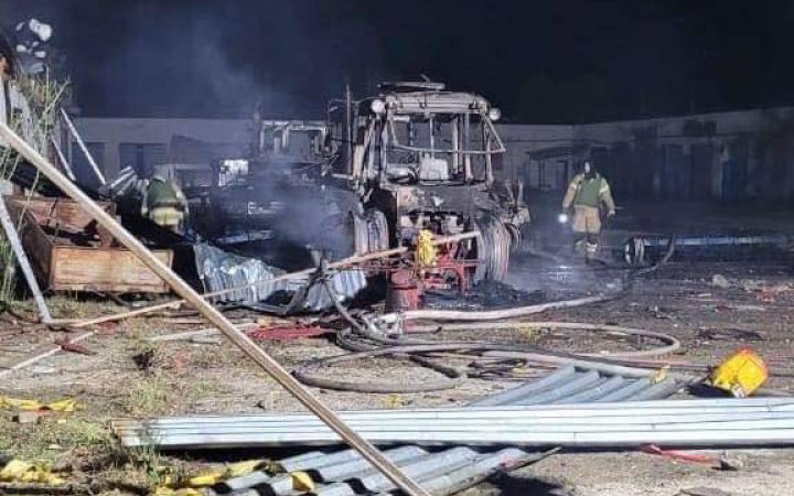 ОВА: ворожі "шахеди" поцілили по фермерському господарству Одещини
