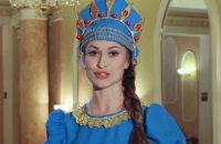 Главарь ДНР заручился поддержкой актрисы в кокошнике на "выборах"