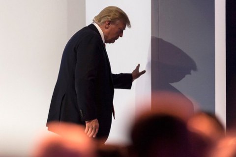 Трамп заявил о выходе США из ядерного соглашения с Ираном