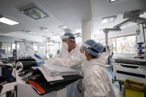 Польща передала Україні ще одну партію допомоги для боротьби з COVID-19